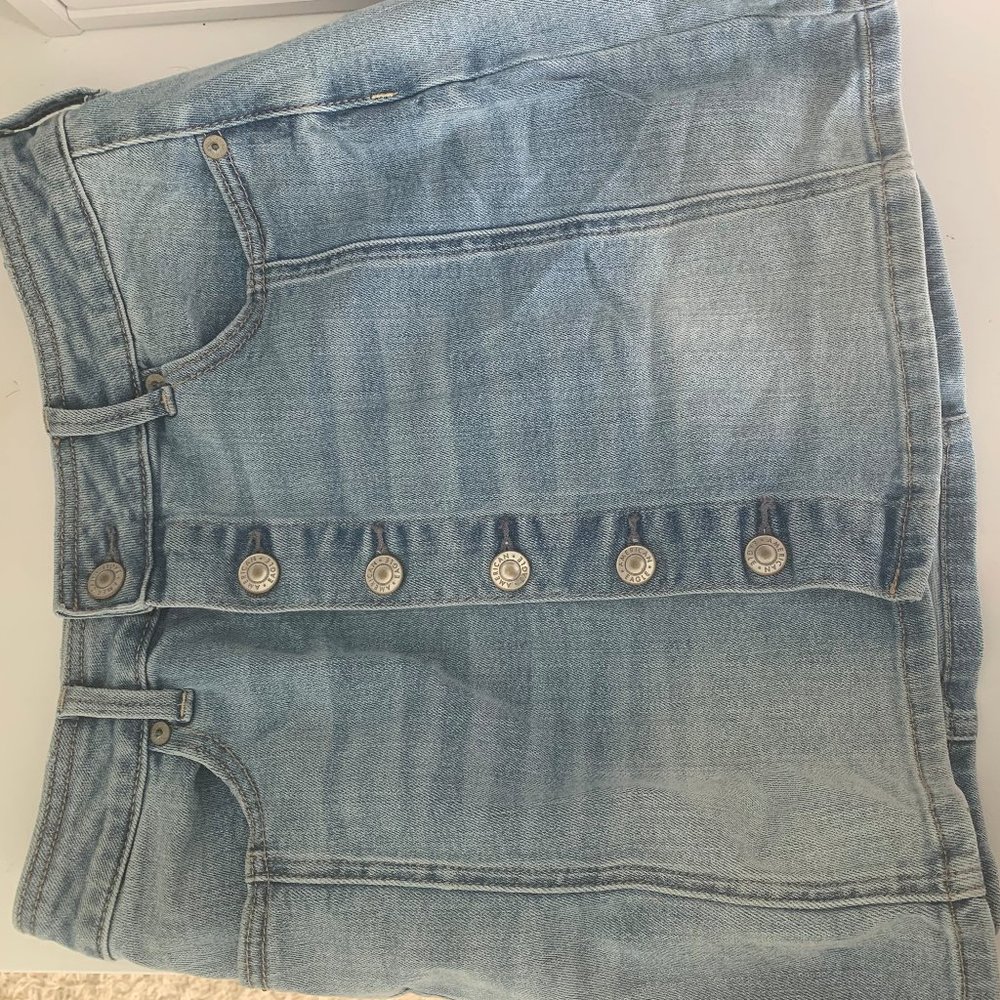 American eagle jean skirt